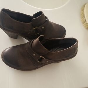 Brand New Beautiful Born Clogs Platform Heels Leather | Size 8